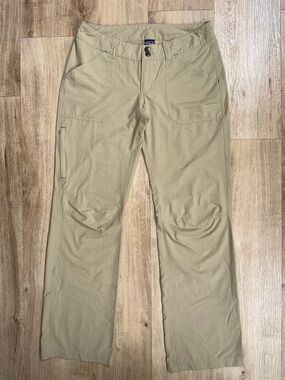 Patagonia Women's Tan Straight-Leg Outdoor Pants Size 4
